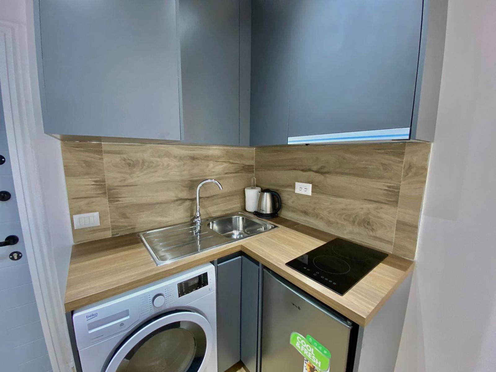 Mara Central Apartment 3 Тирана Екстериор снимка
