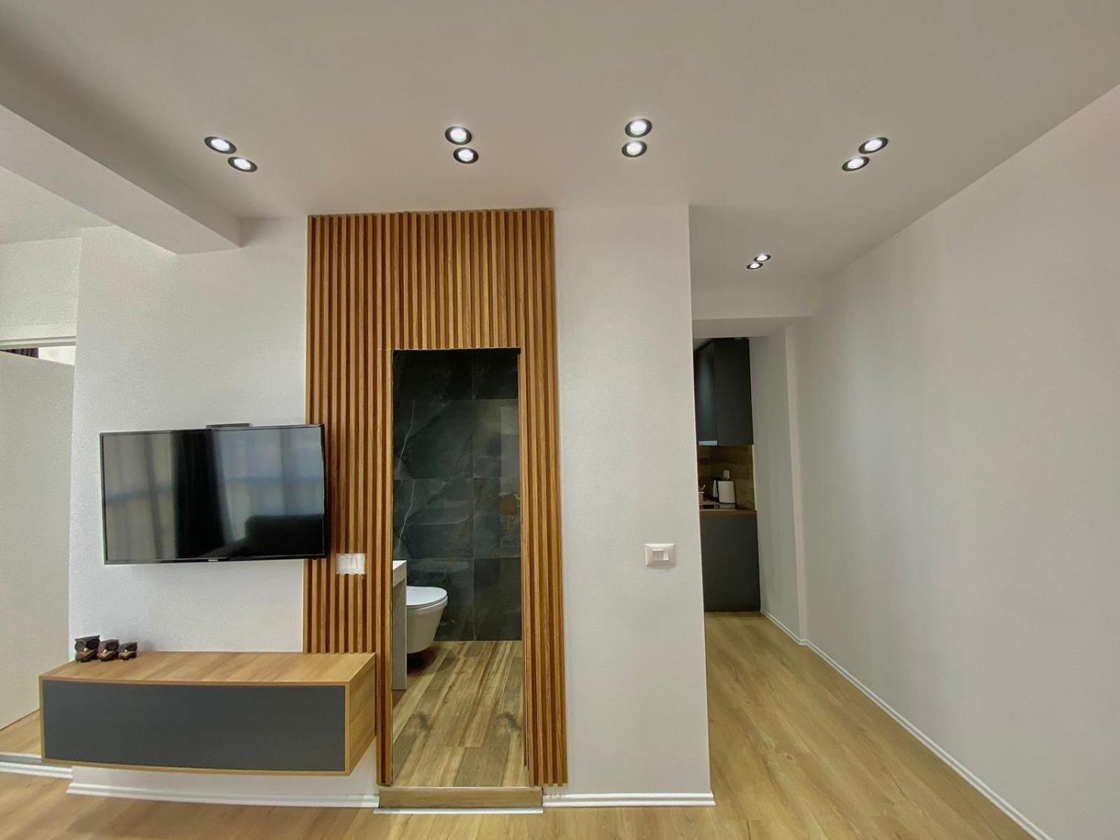 Mara Central Apartment 3 Тирана Екстериор снимка
